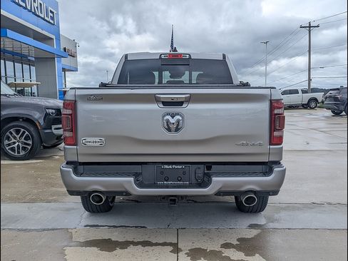 Used 2022 RAM 1500 Limited w/ Body Color Bumper Group AWD/4WD image 8