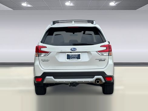 Used 2022 Subaru Forester Touring AWD/4WD image 9