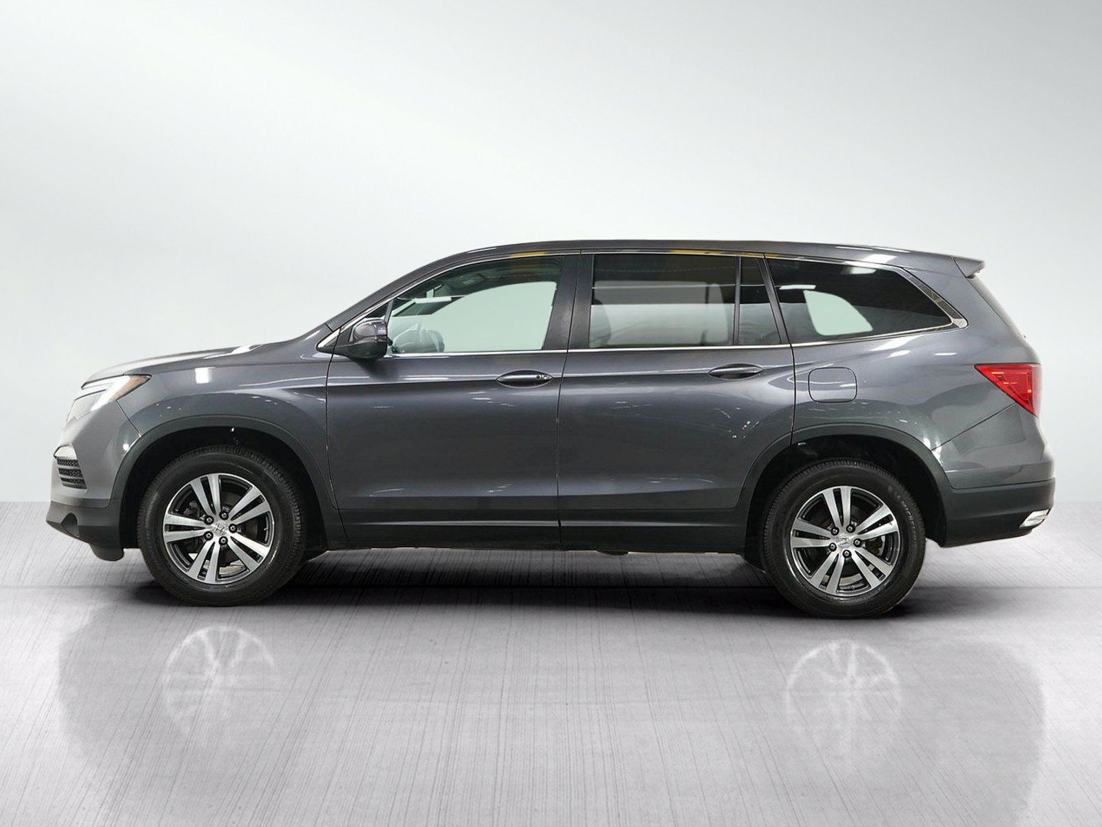 Used 2018 Honda Pilot EX-L image 2