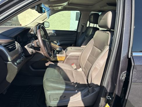 Used 2016 GMC Yukon Denali w/ Open Road Package AWD/4WD image 9