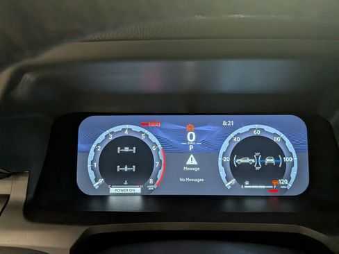 Used 2025 Toyota Tacoma Limited image 16