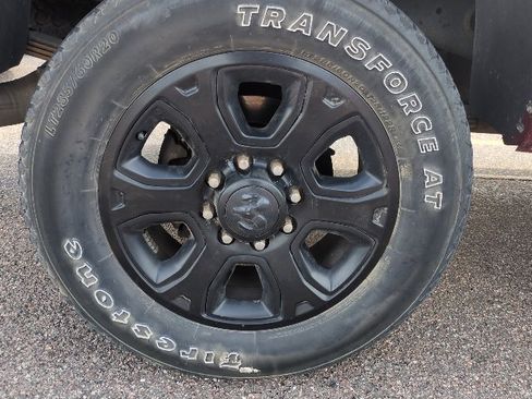 Used 2012 RAM 2500 SLT w/ Technology Group AWD/4WD image 5