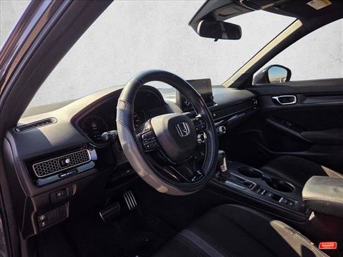 Used 2022 Honda Civic Sport image 9