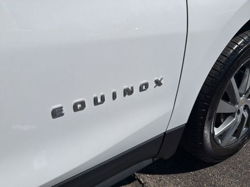 Used 2024 Chevrolet Equinox Premier image 34