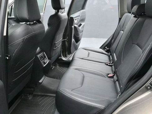 Used 2019 Subaru Forester Limited image 13