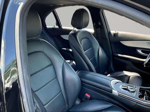 Used 2019 Mercedes-Benz C 300 Sedan w/ Premium Package image 27