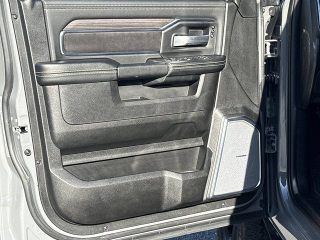 Used 2026 RAM 2500 Laramie AWD/4WD image 11