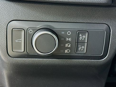 Used 2022 Ford Escape SE w/ Convenience Package image 10