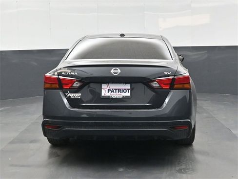 Used 2021 Nissan Altima 2.5 SV image 5