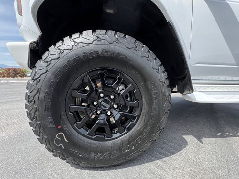 Used 2024 Ford Bronco Raptor AWD/4WD image 25