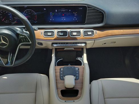 Used 2024 Mercedes-Benz GLE 350 4MATIC image 14