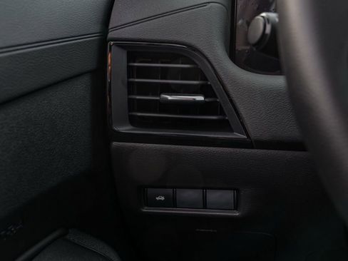 New 2026 Nissan Sentra SV image 32