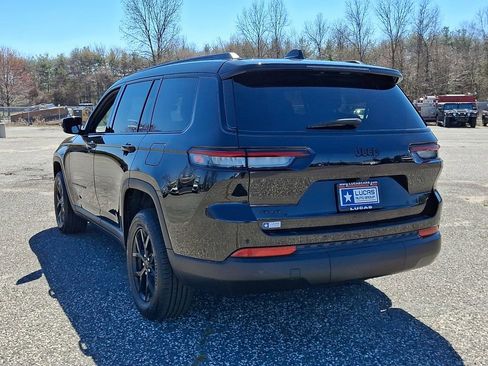 Certified 2024 Jeep Grand Cherokee L Laredo AWD/4WD image 9