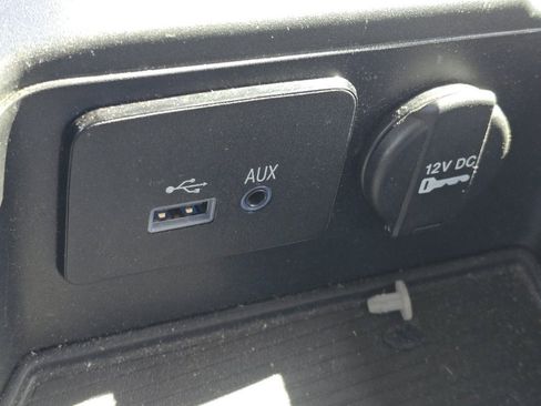 Used 2015 RAM 1500 Express w/ Black Ram 1500 Express Group image 22