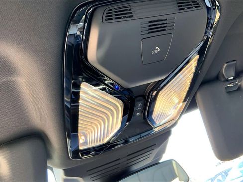 New 2026 BMW X5 xDrive40i w/ M Sport Package image 17