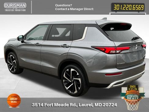 Used 2024 Mitsubishi Outlander SE image 3
