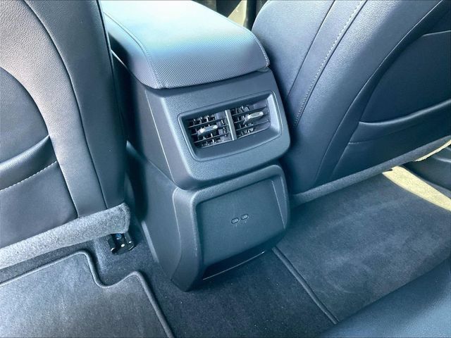 Certified 2024 Chevrolet Equinox EV LT w/ LPO, Blackout Package FWD image 12