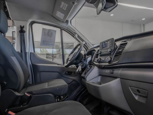 Used 2025 Ford Transit 250 Low Roof w/ Exterior Upgrade Package RWD image 16