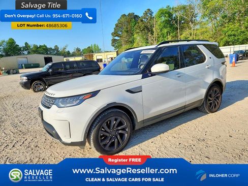 Used 2017 Land Rover Discovery HSE AWD/4WD image 1