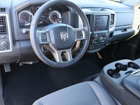 Used 2022 RAM 1500 Classic SLT w/ Electronics Group image 10
