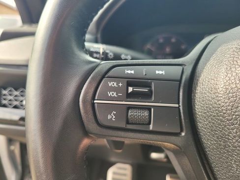 Used 2024 Honda Accord Sport image 28