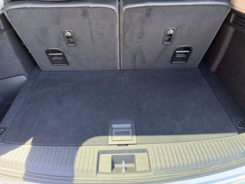Used 2025 Acura MDX FWD w/ Technology Package image 21