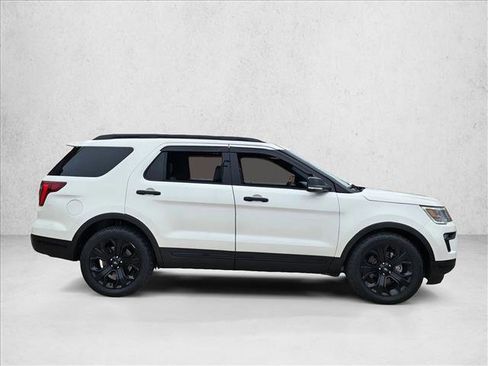 Used 2019 Ford Explorer Sport w/ Equipment Group 401A image 4