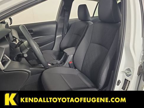 Used 2024 Toyota Corolla LE FWD image 21