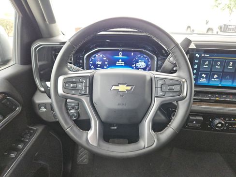 Certified 2025 Chevrolet Silverado 1500 LT image 20