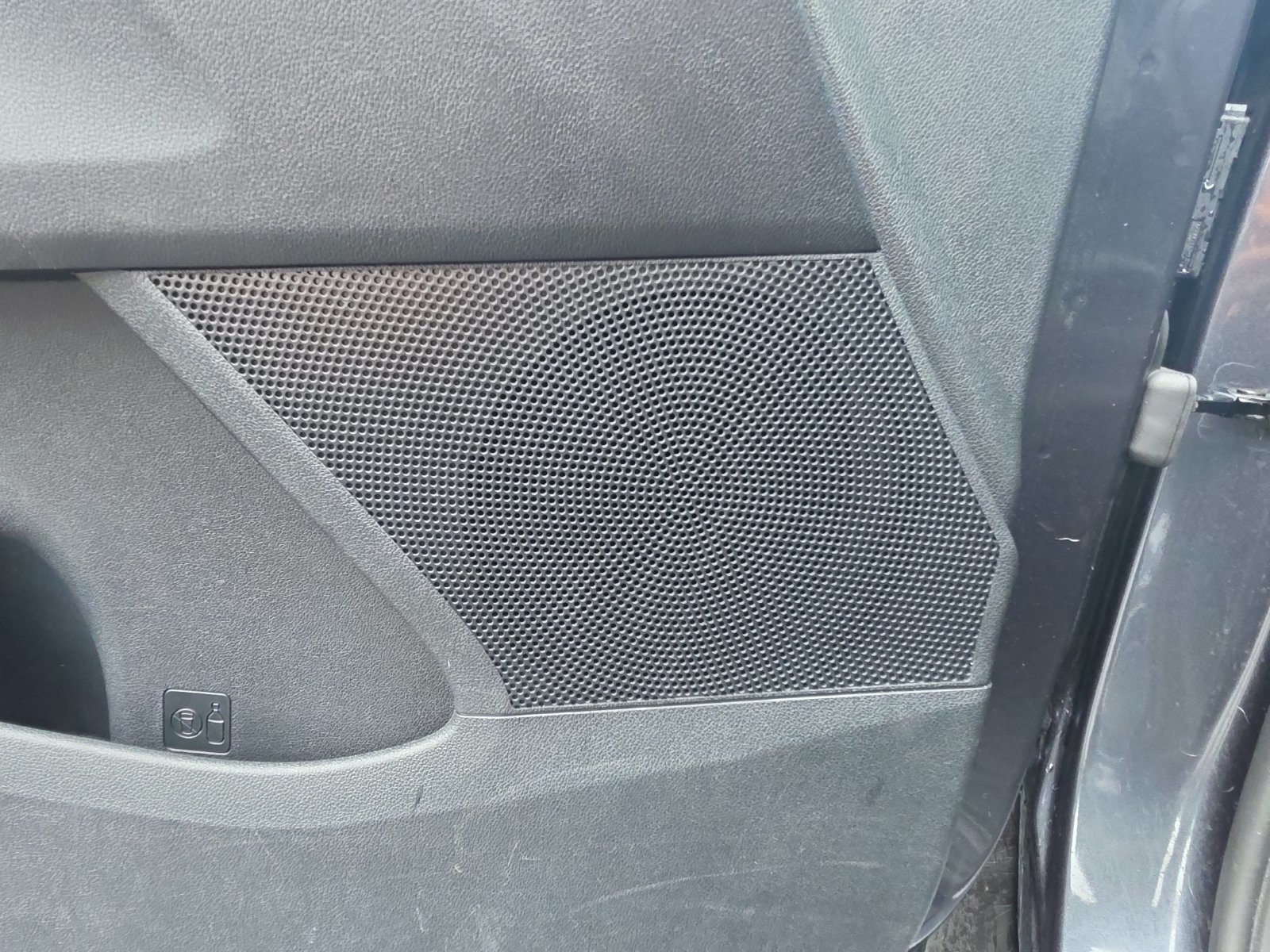 Used 2022 Kia Sorento S w/ Panoramic Sunroof Package FWD image 15
