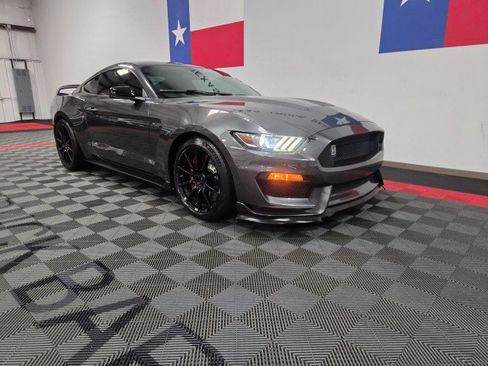 Used 2016 Ford Mustang Shelby GT350 w/ Technology Package RWD image 23