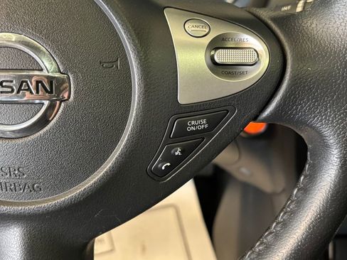 Used 2019 Nissan Sentra SV FWD image 11