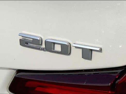 Used 2019 Cadillac XT4 Luxury FWD image 47
