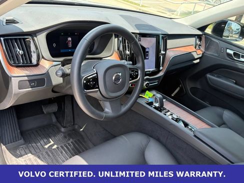 Certified 2023 Volvo XC60 B5 Plus w/ Climate Package AWD/4WD image 17