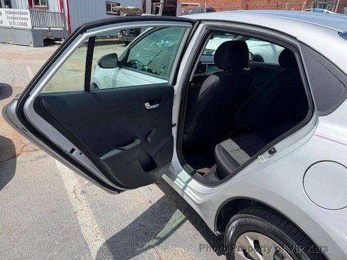 Used 2018 Kia Rio LX FWD image 12
