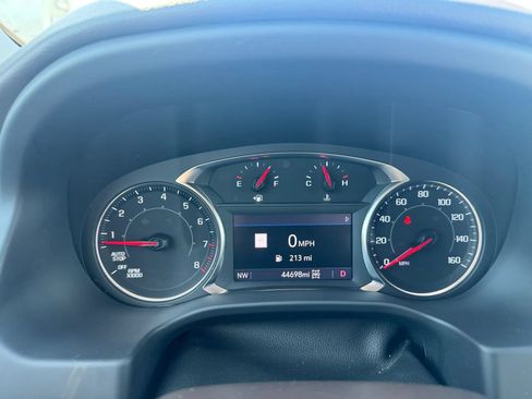 Used 2023 GMC Acadia SLT w/ Preferred Package AWD/4WD image 25