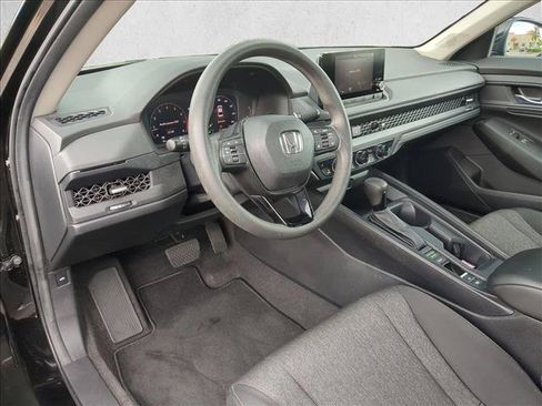 Used 2024 Honda Accord EX image 10