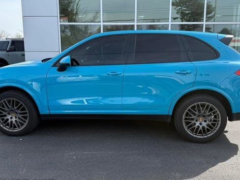 Used 2018 Porsche Cayenne image 1
