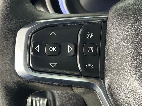 Used 2025 RAM 3500 Laramie AWD/4WD image 29