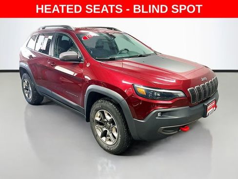 Used 2019 Jeep Cherokee Trailhawk w/ Cold Weather Group image 3