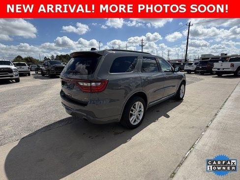 Used 2025 Dodge Durango GT image 3