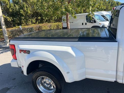 Used 2022 Ford F450 Limited w/ FX4 Off-Road Package image 46