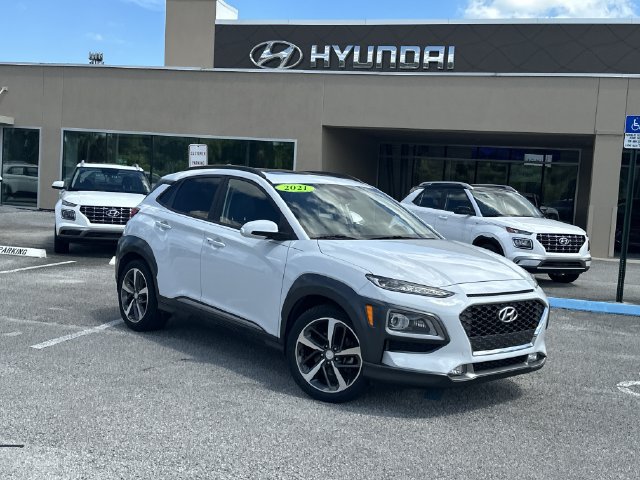 Certified 2021 Hyundai Kona Limited w/ Cargo Package FWD image 1