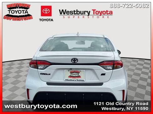 Certified 2023 Toyota Corolla SE w/ Carpet Mat Package (TMS) FWD image 7