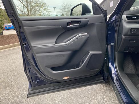 Used 2024 Toyota Highlander XSE image 56