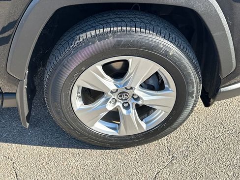 Used 2019 Toyota RAV4 XLE image 44