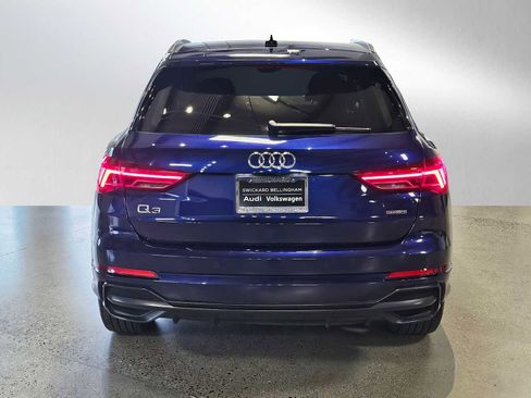 Used 2021 Audi Q3 2.0T Premium w/ Convenience Package image 4