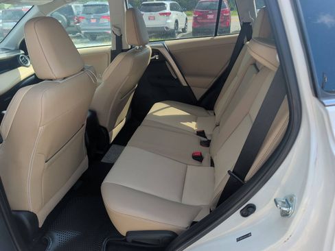 Used 2013 Toyota RAV4 Limited FWD image 17