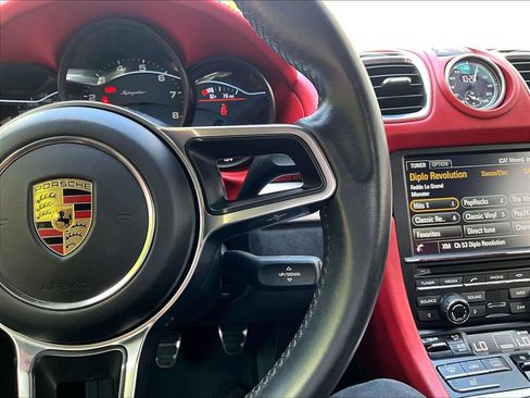 Certified 2016 Porsche Boxster Spyder RWD image 20