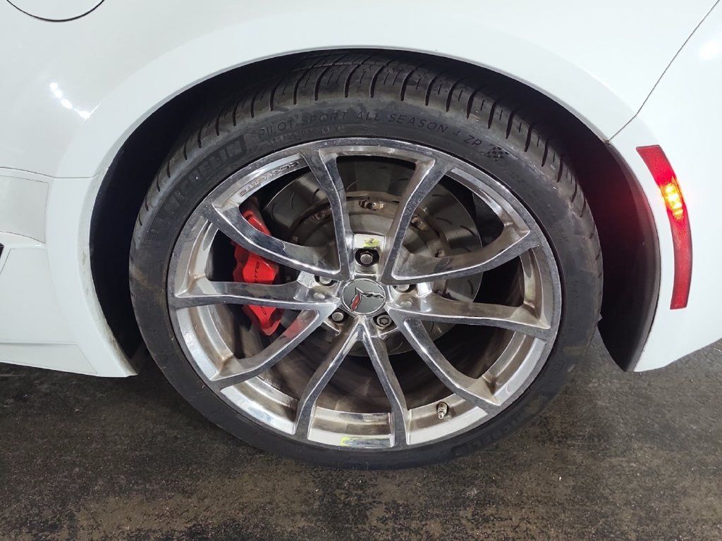 Used 2017 Chevrolet Corvette Grand Sport RWD image 8